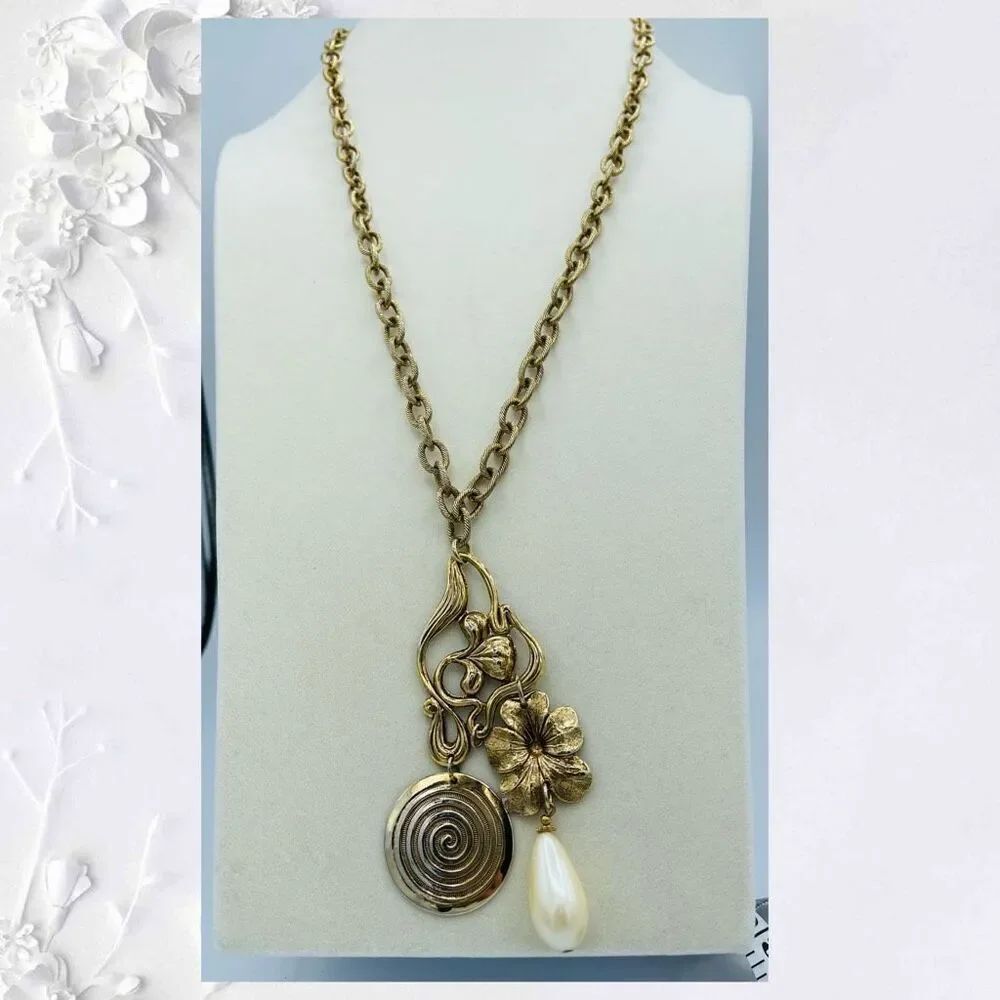 Vintage festival boho dangle charms large link textured necklace
